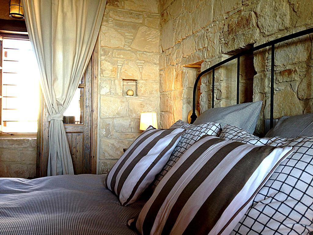 Lofou Traditional Stone House Buitenkant foto